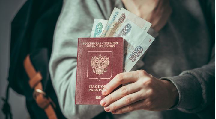 Additional aspects of applying for a loan for the unemployed to a card
